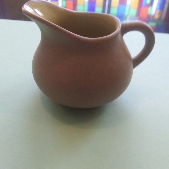 Pigeon Forge Pottery creamer Neutral color with a yellowish glazed inter… - Picture 12 of 15